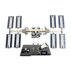 Display Stand for LEGO Ideas: International Space Station (21321) — gallery image 1