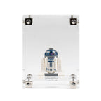 a LEGO Minifigure in the acrylic display case, display view 1