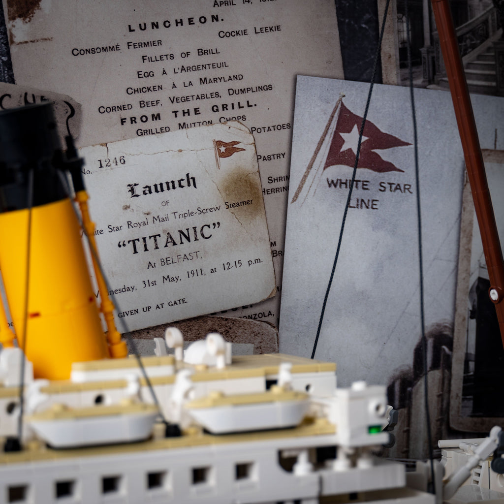 Acrylic display case construction detail for LEGO 10294 Titanic, view 8