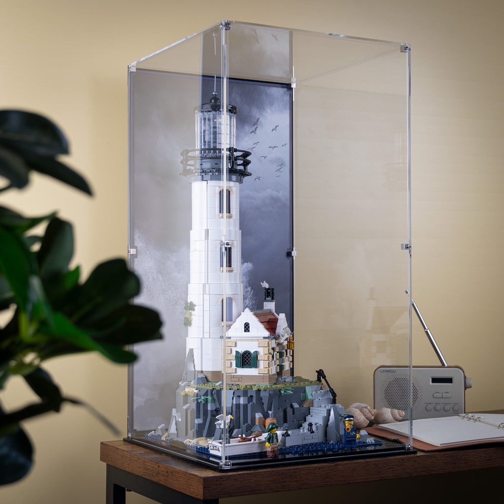 LEGO 21335 Motorised Lighthouse in the acrylic display case, display view 4