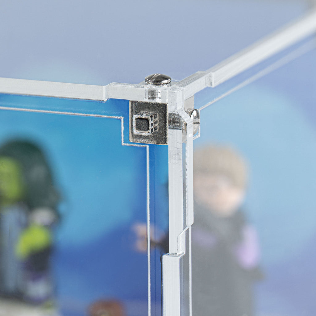 Acrylic display case construction detail for LEGO 71039 Marvel Studios Minifigures Series 2, view 4