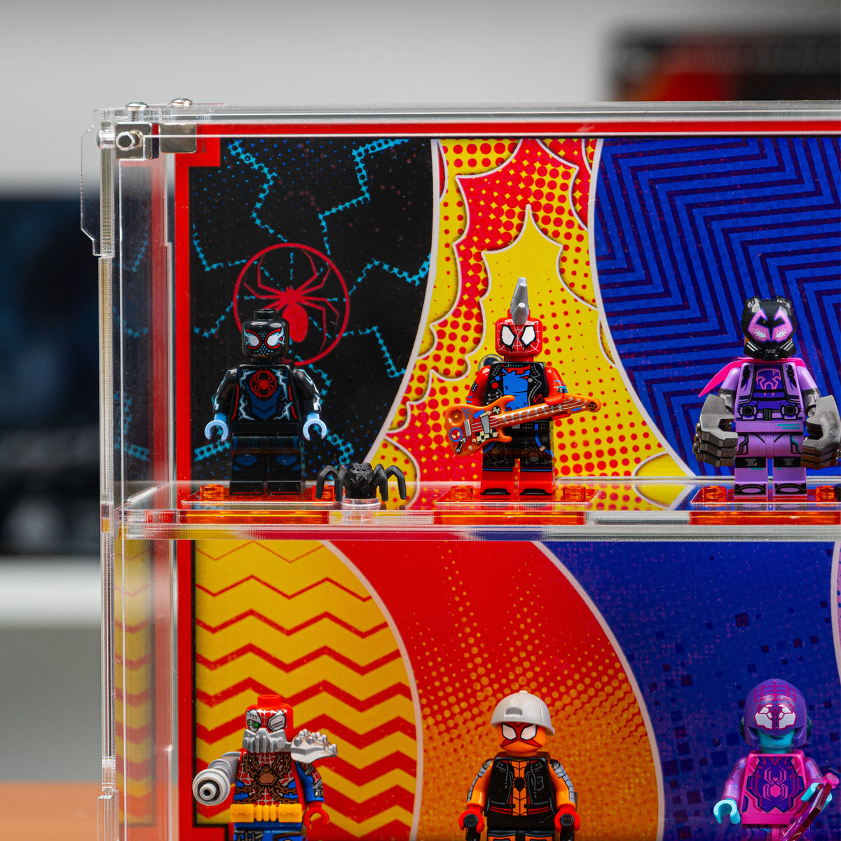 Acrylic display case construction detail for LEGO 71050 Spider-Verse Minifigures, view 10