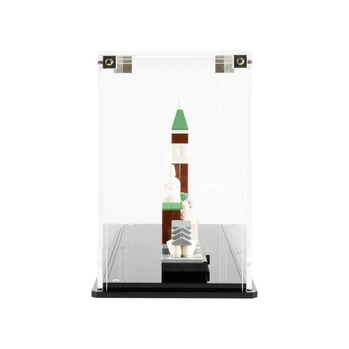LEGO Venice Skyline 21026: model and display case shown together.