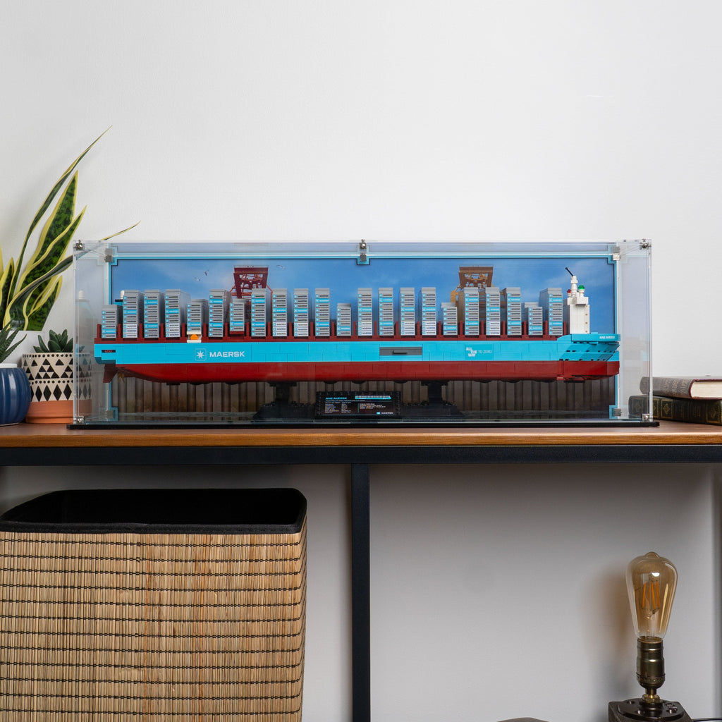 LEGO Maersk Dual-Fuel Container Vessel 40955: model and display case shown together.