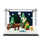 LEGO Santa's Front Yard 40484: complete winter vignette inside the display case.