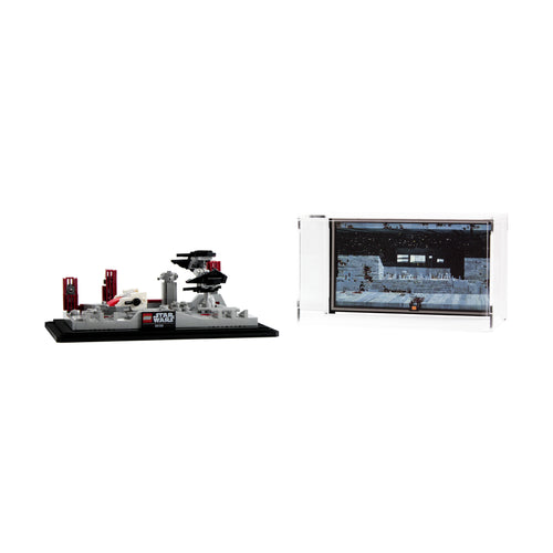 LEGO Death Star II Battle 40407: model and display case shown together.
