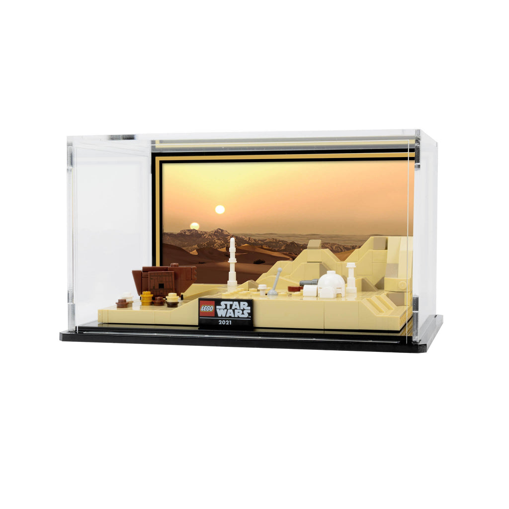 LEGO Tatooine Homestead 40451: complete model with the display case; Display Case with Custom Background Design.