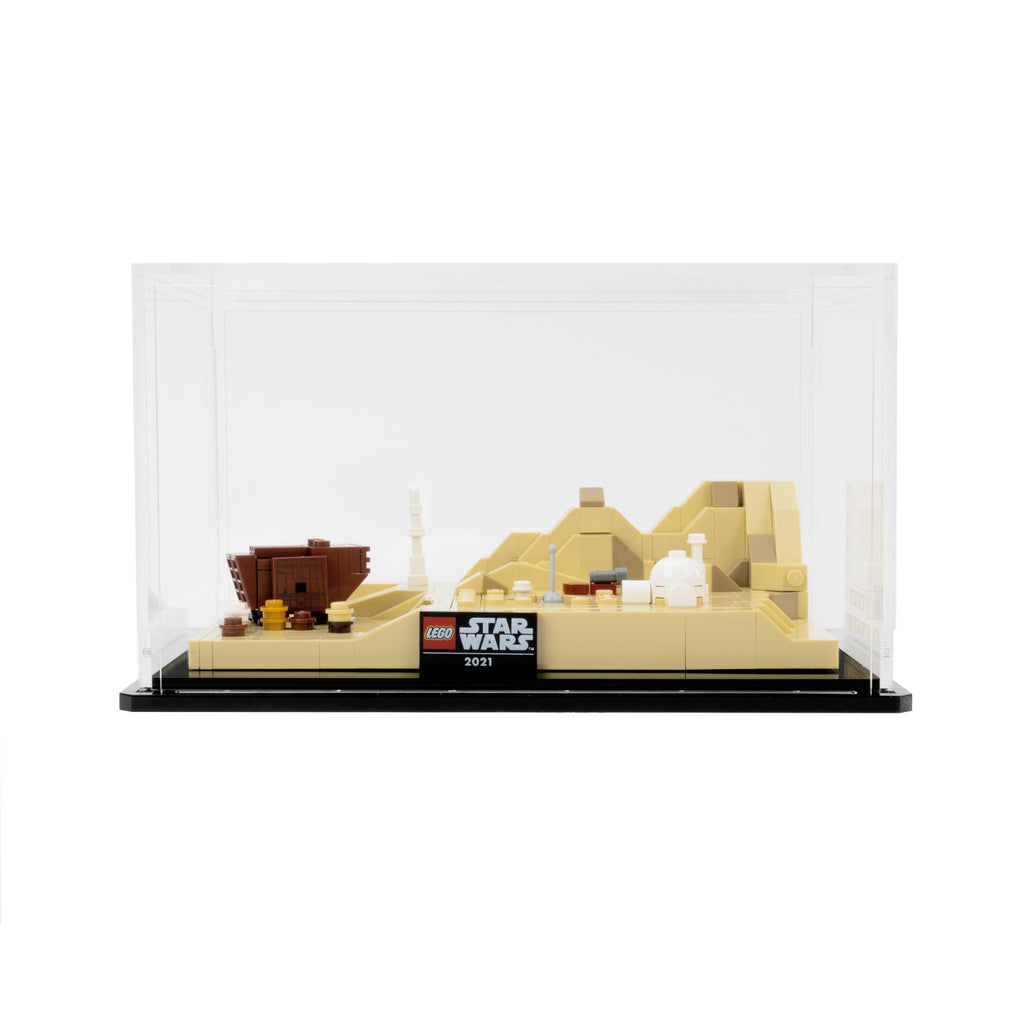 LEGO Tatooine Homestead 40451: model and display case shown together.