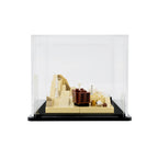LEGO Tatooine Homestead 40451: model and display case shown together.