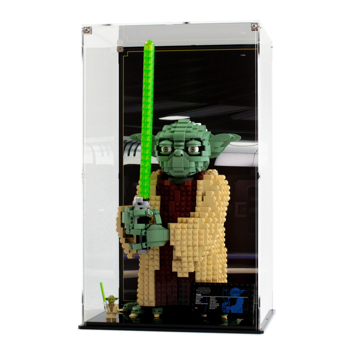 LEGO Yoda 75255: front view of Yoda and its original model plaque.
