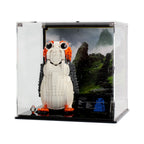LEGO Porg 75230: complete Porg display with a coastal backdrop.