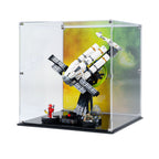 LEGO Project Hail Mary 11389: complete model with the display case; Printed Background.