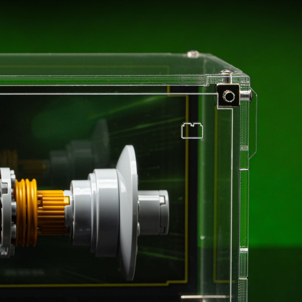 LEGO Luke Skywalker's Lightsaber 40730: close view of the display case construction or display arrangement.