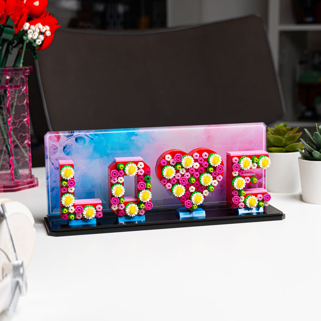 LEGO Love Letters 40867: model and display stand shown together.