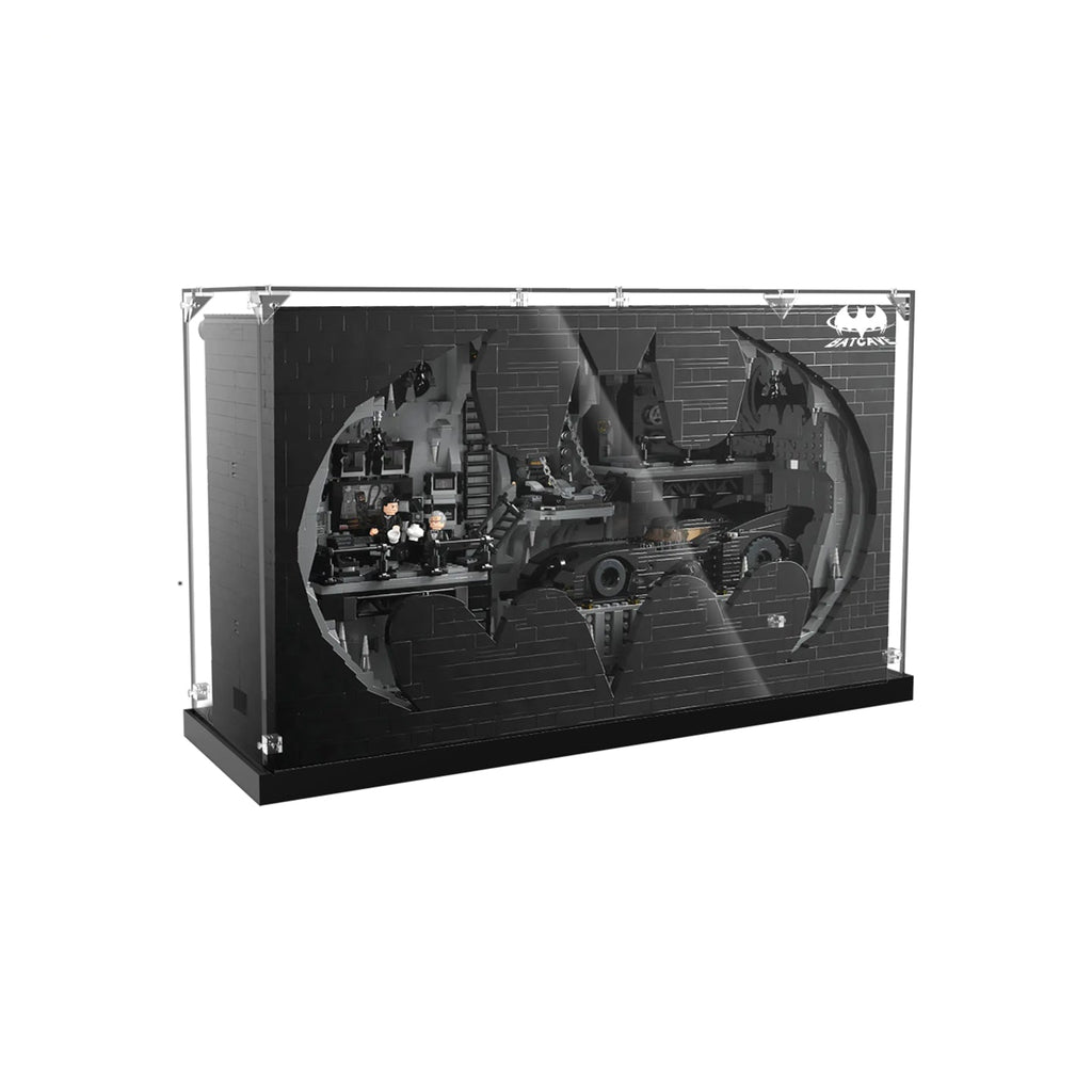 LEGO 76252 Batcave Shadow Box — G04 display view