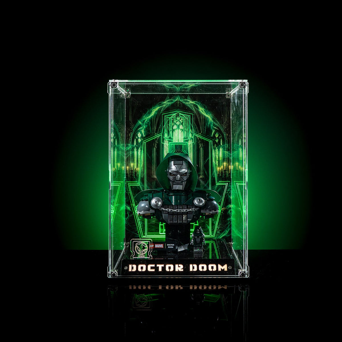LEGO 76345 Doctor Doom Bust — G01 display view