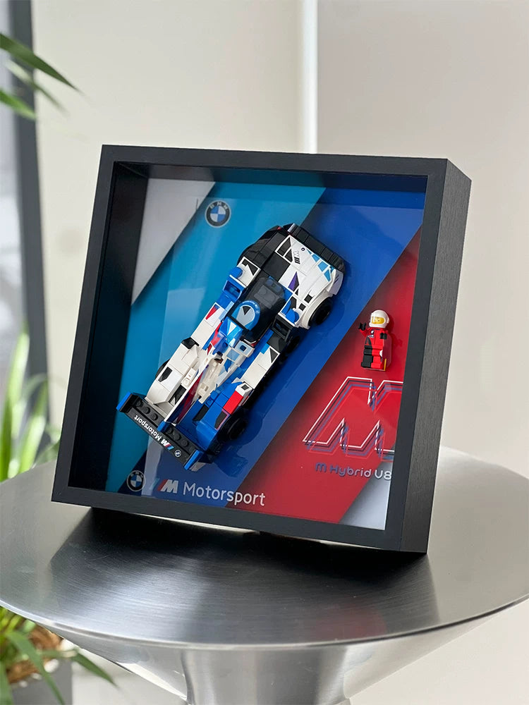 Single-car display frame compatible with LEGO 76922 - BMW M Hybrid V8. Car and minifigures not included.
