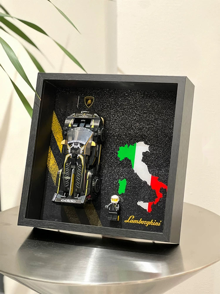 Single-car display frame compatible with LEGO 76899 - Lamborghini Huracán Super Trofeo EVO. Car and minifigures not included.
